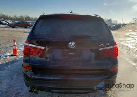 2016 BMW X3 xDrive28I z USA, uszkodzony, nr VIN 5UXWX9C53G0D79489